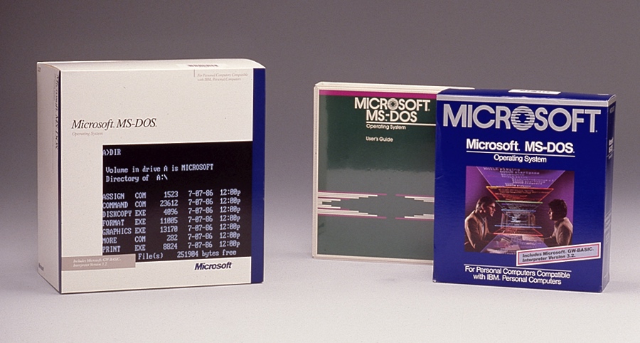 Boxes of MS-DOS Early Versions (1985)